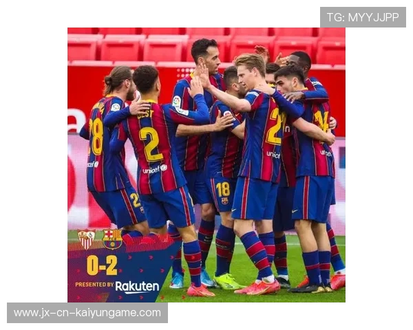 切尔西利维亚：带球推进送出直塞助攻细腻无比的光影瞬间